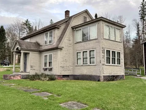 65 Portland Street Lancaster NH 03584
