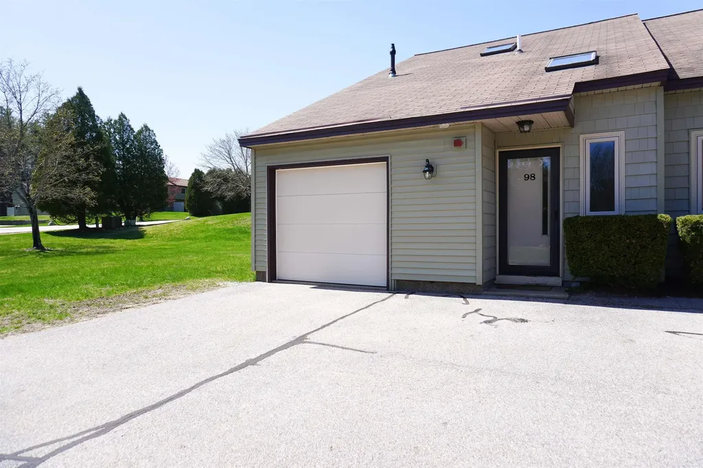 98 Tideview Drive Dover NH 03820