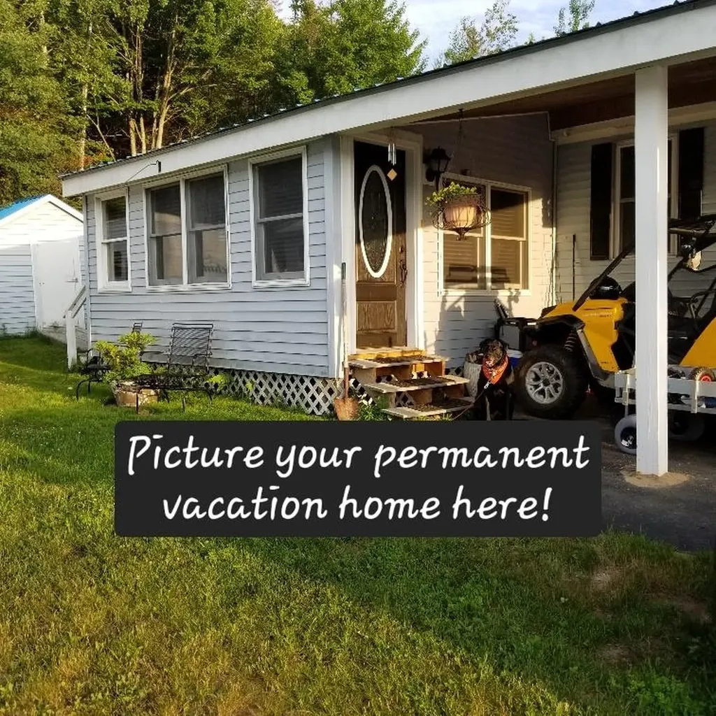 3 Clarendon Street Berlin NH 03570