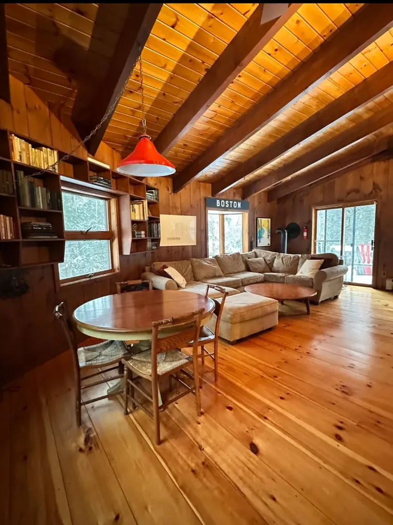 31 Aspen Lane Winhall VT 05340