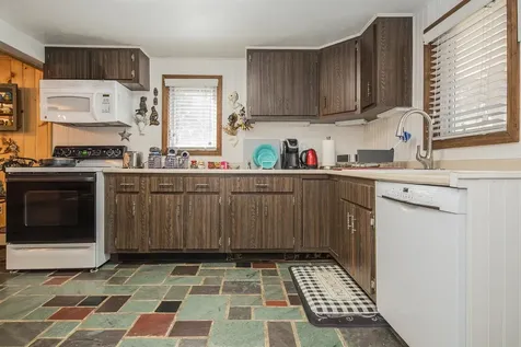 50 Rosewood Lane Castleton VT 05732