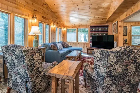 50 Rosewood Lane Castleton VT 05732