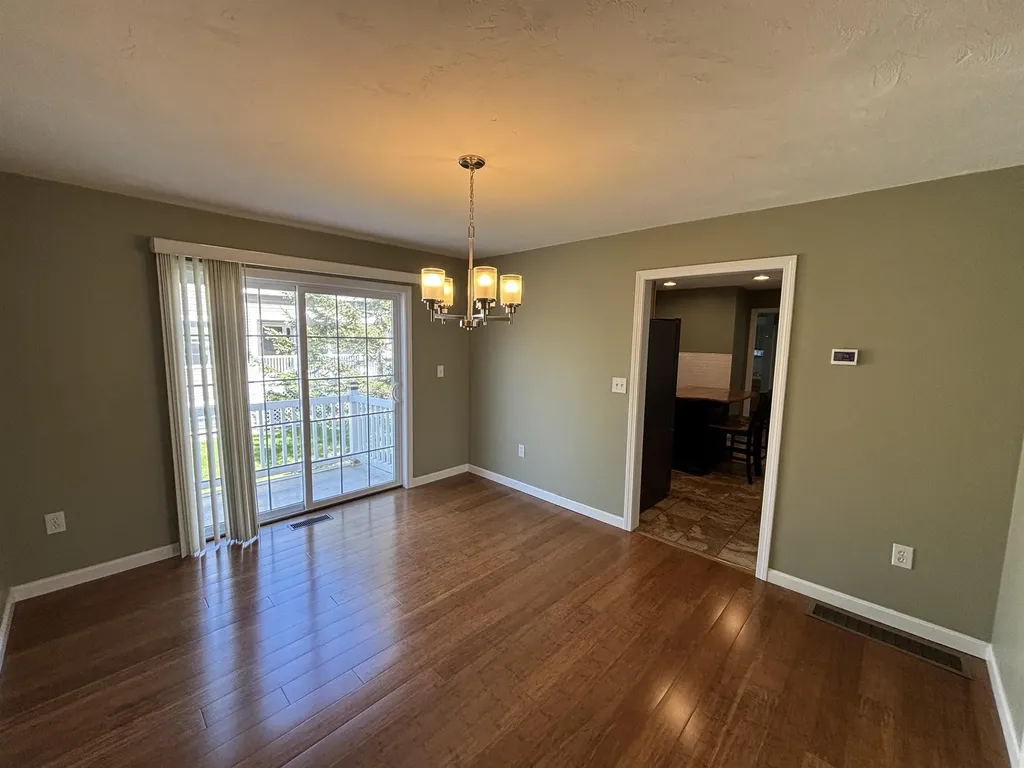 11 Footbridge Lane Dover NH 03820