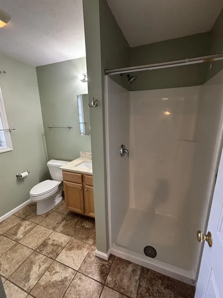 11 Footbridge Lane Dover NH 03820