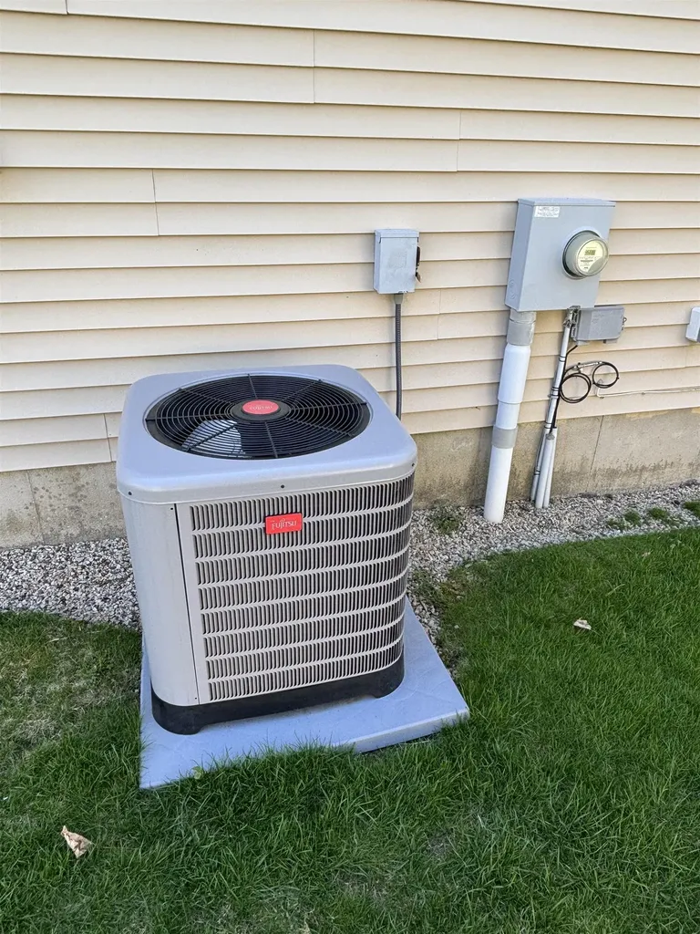 11 Footbridge Lane Dover NH 03820