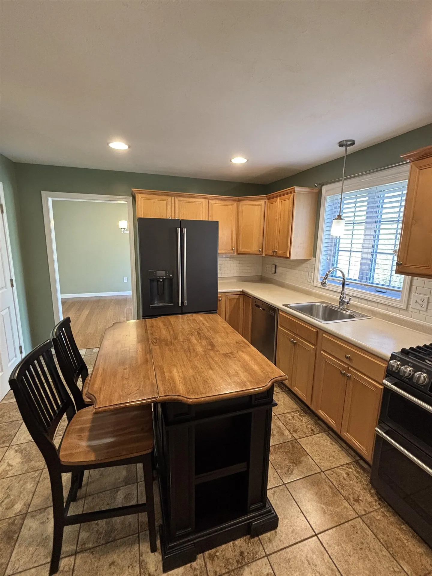 11 Footbridge Lane Dover NH 03820