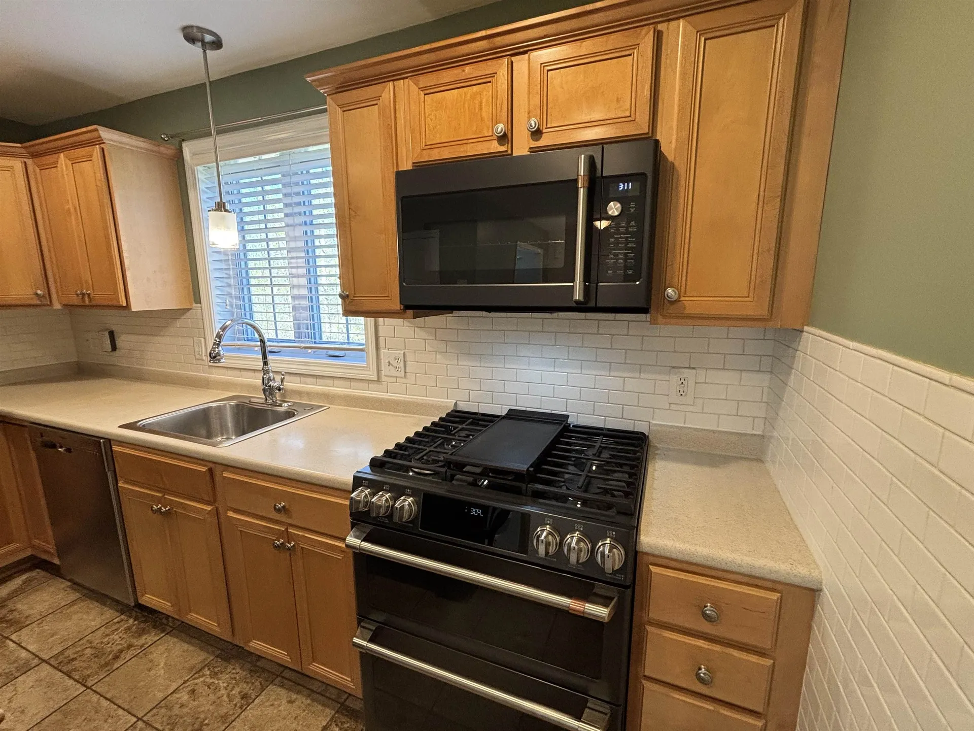 11 Footbridge Lane Dover NH 03820