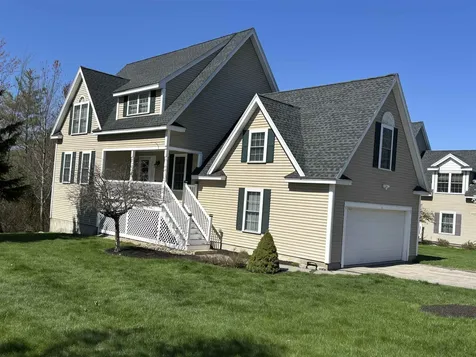 11 Footbridge Lane Dover NH 03820