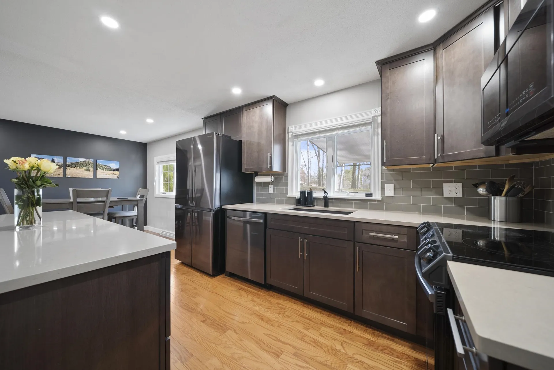 25 Carol Avenue Salem NH 03079