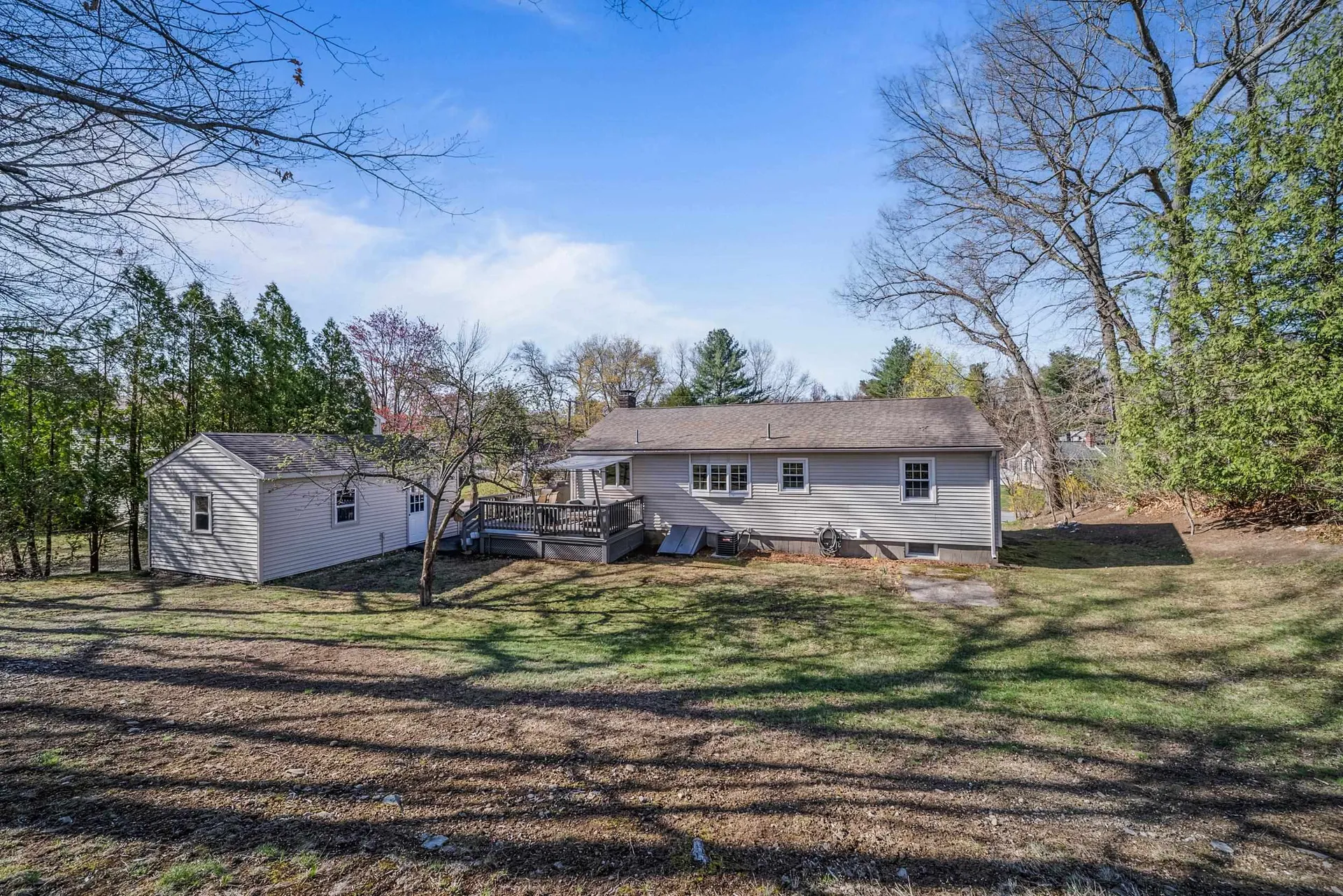 25 Carol Avenue Salem NH 03079