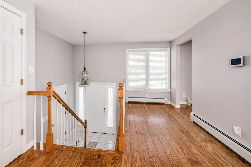 16 Meadow Lane Rochester NH 03867