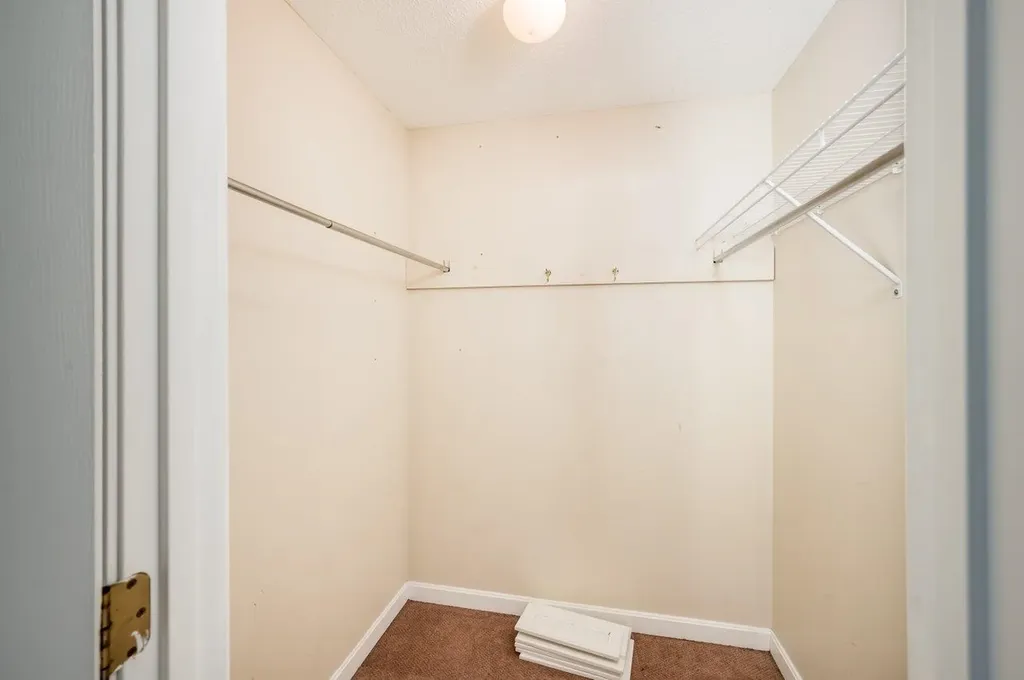 16 Meadow Lane Rochester NH 03867