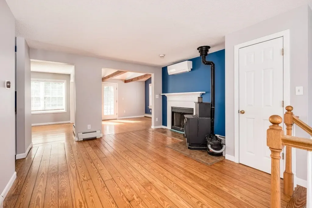 16 Meadow Lane Rochester NH 03867