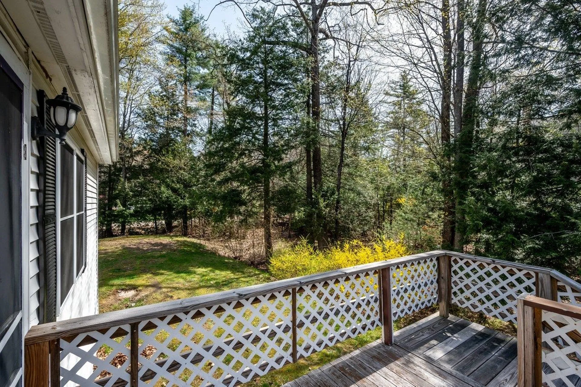 16 Meadow Lane Rochester NH 03867