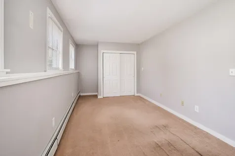 16 Meadow Lane Rochester NH 03867