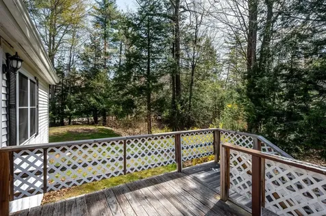 16 Meadow Lane Rochester NH 03867