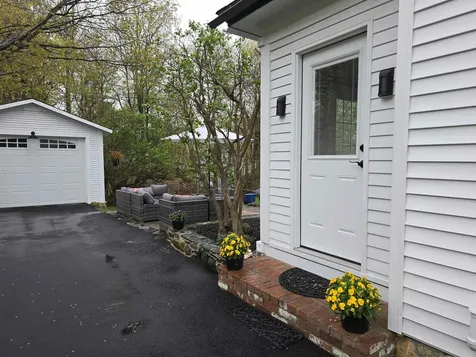 19 Highland Avenue Newport NH 03773