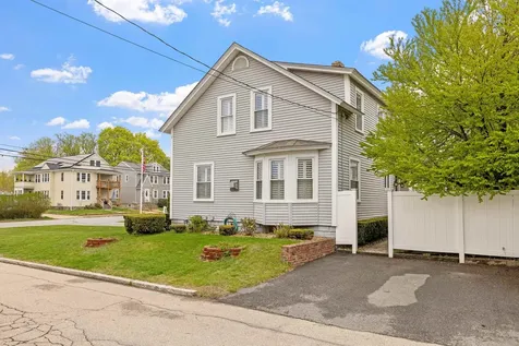 645 Lake Avenue Manchester NH 03103