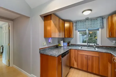 3 Drew Lane Kingston NH 03848