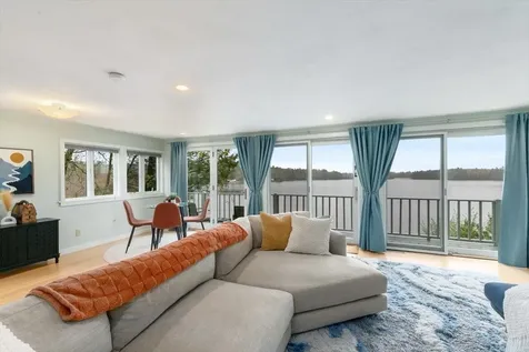 3 Drew Lane Kingston NH 03848