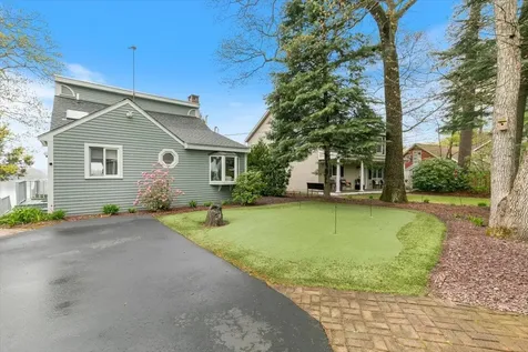 3 Drew Lane Kingston NH 03848