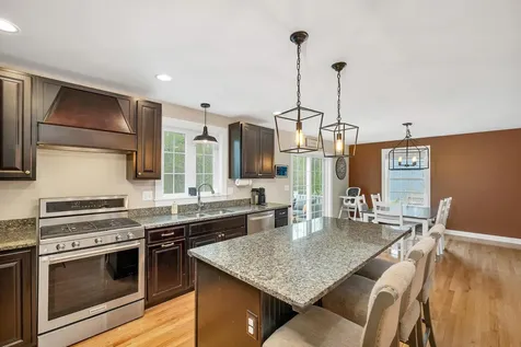 73 Village Place Drive Barrington NH 03825