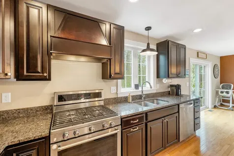 73 Village Place Drive Barrington NH 03825