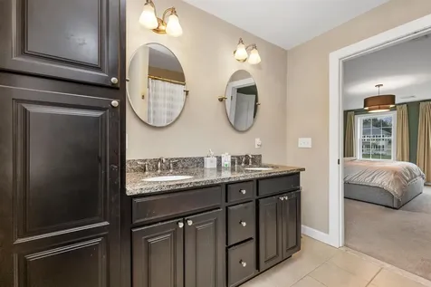 73 Village Place Drive Barrington NH 03825