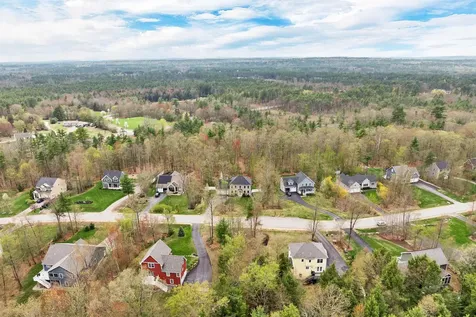 73 Village Place Drive Barrington NH 03825