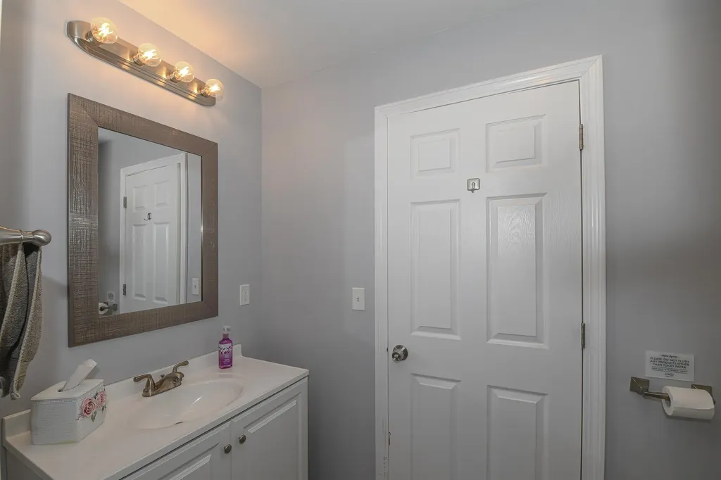 293 Pemigewasset Drive Conway NH 03813