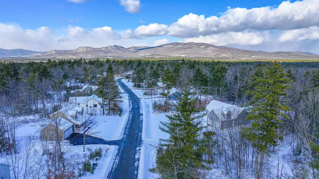 293 Pemigewasset Drive Conway NH 03813