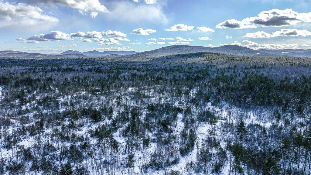 293 Pemigewasset Drive Conway NH 03813