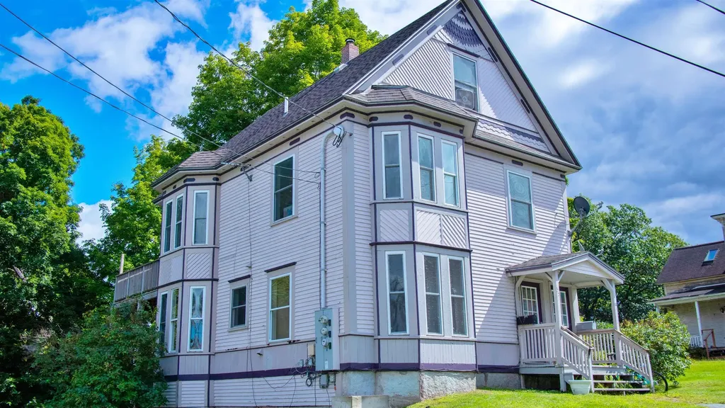 55 Cottage Street Newport City VT 05855