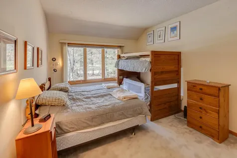 16 Riverfront Drive Woodstock NH 03262