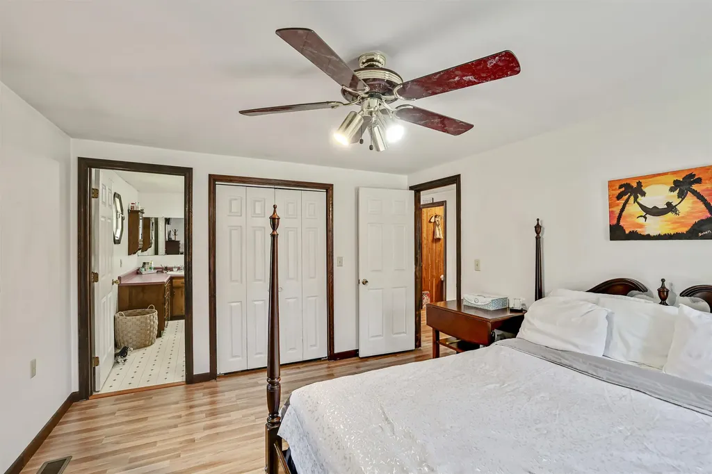 152 Laclair Lane Barton VT 05822