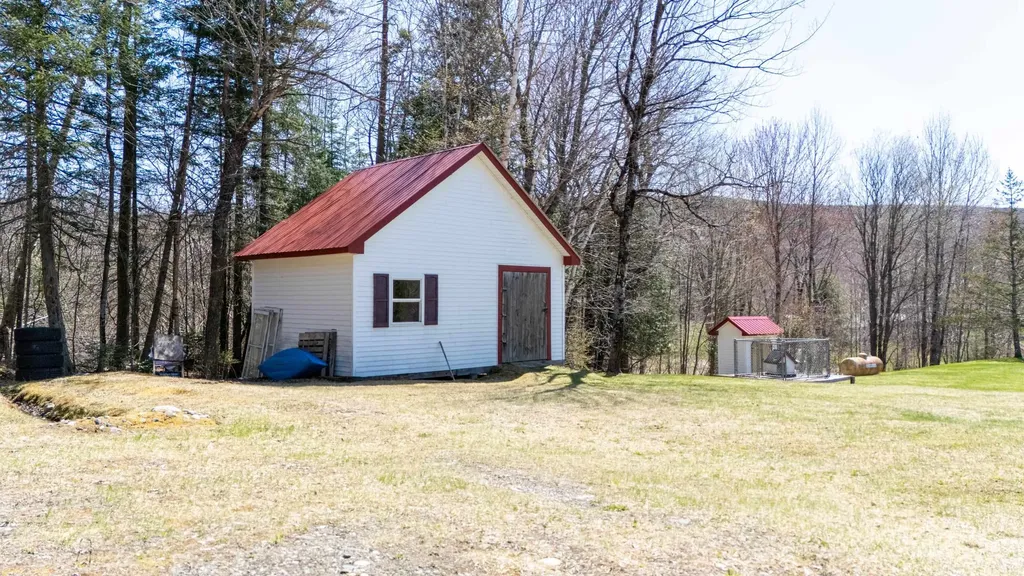 152 Laclair Lane Barton VT 05822