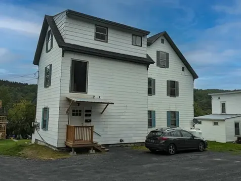 376 Lafayette Street St. Johnsbury VT 05819