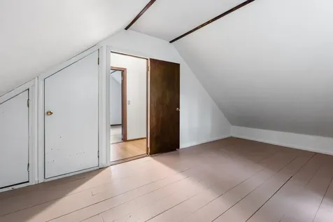 11 Turtle Bridge Crossing Hillsborough NH 03244