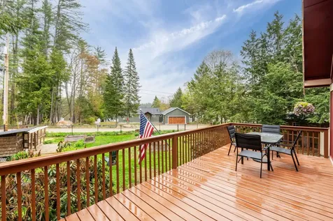 11 Turtle Bridge Crossing Hillsborough NH 03244