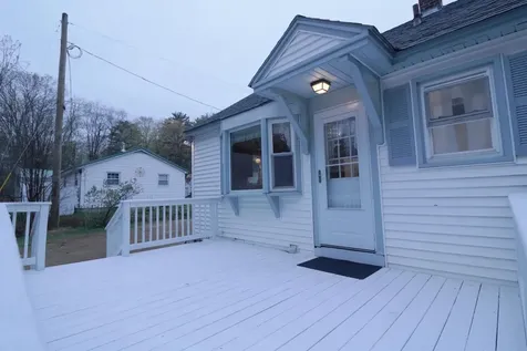 12 Deer Street Tilton NH 03276