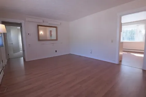 12 Deer Street Tilton NH 03276