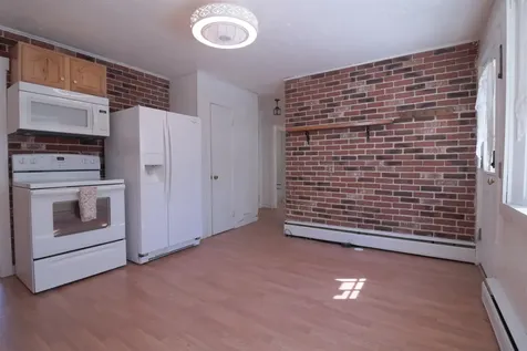 12 Deer Street Tilton NH 03276