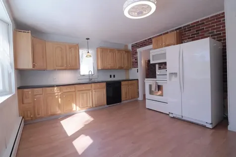 12 Deer Street Tilton NH 03276