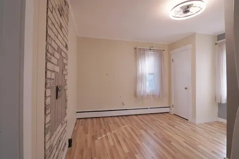 12 Deer Street Tilton NH 03276