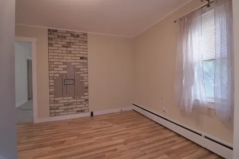 12 Deer Street Tilton NH 03276