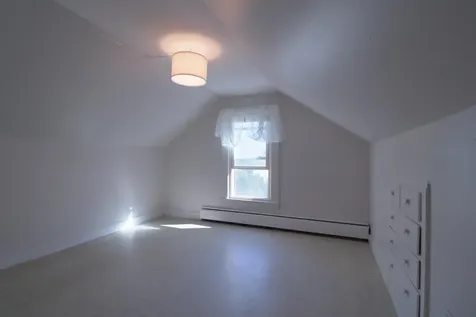 12 Deer Street Tilton NH 03276