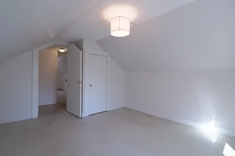 12 Deer Street Tilton NH 03276