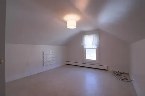 12 Deer Street Tilton NH 03276