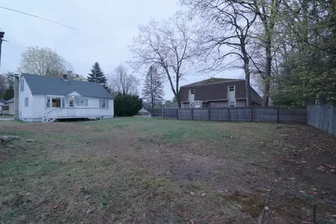 12 Deer Street Tilton NH 03276