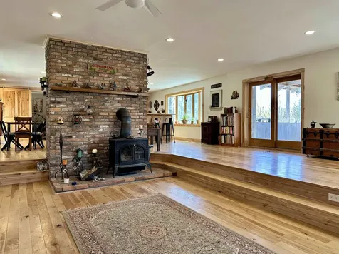 158 Burr Pond Road Sudbury VT 05733
